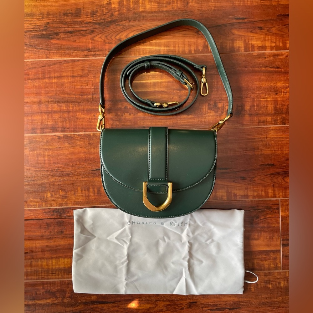 NEW Charles & Keith Gabine green saddle bag